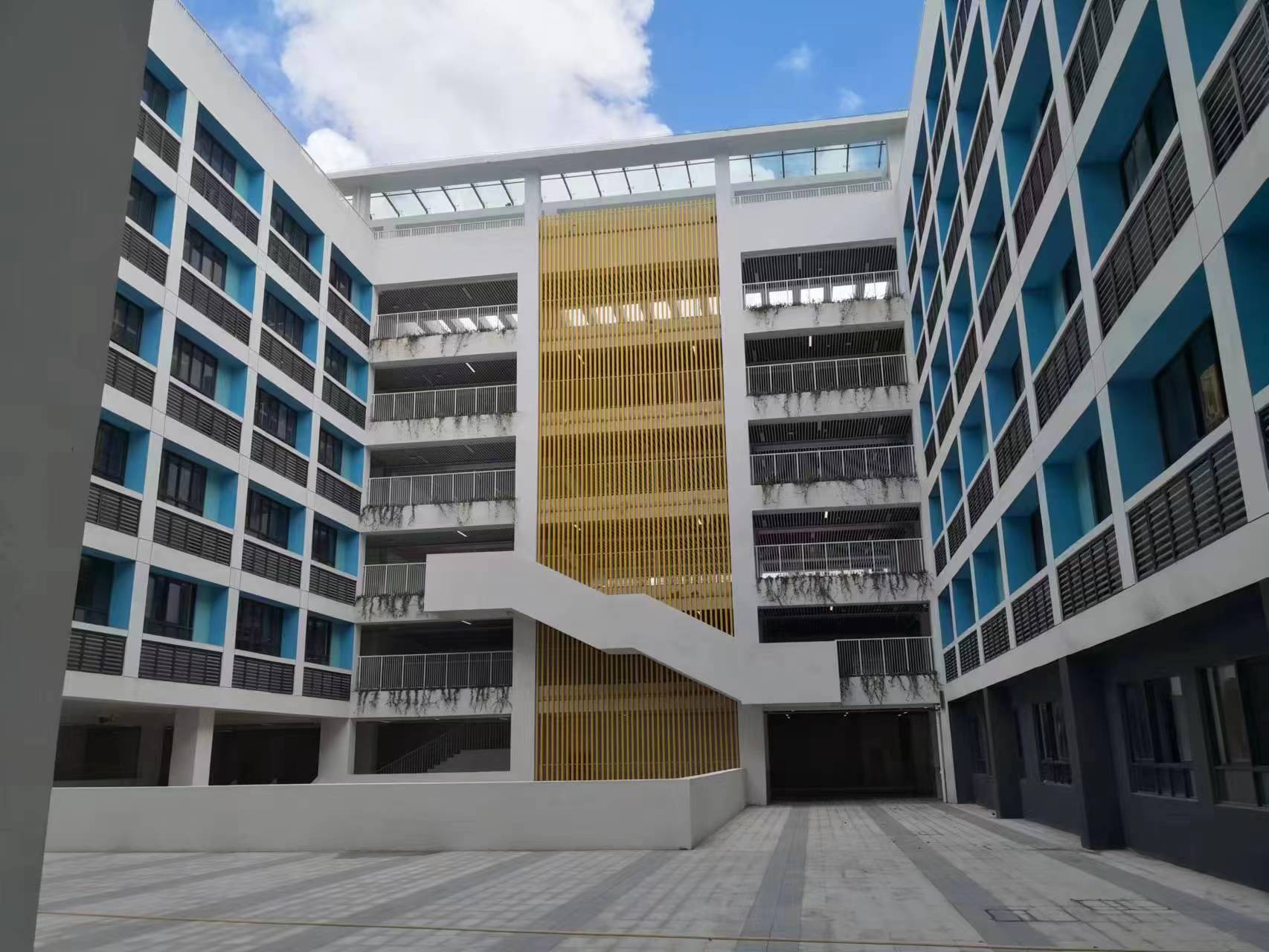 博仕有成午休課桌椅進駐深圳市坪山區新合實驗學校